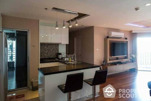 2-BR Condo at Belle Grand Rama 9 near MRT Phra Ram 9