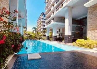 2-BR Condo at The Waterford Park Sukhumvit 53 Condominium near BTS Thong Lor