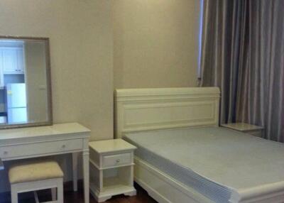 1-BR Condo at Ivy Sathorn 10 near BTS Chong Nonsi