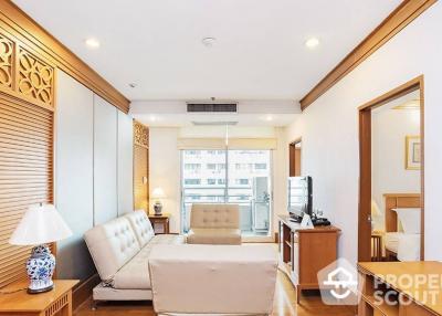 2-BR Condo at Grand Langsuan Condominium near BTS Ratchadamri