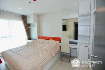 2-BR Condo at Rhythm Rangnam near BTS Victory Monument