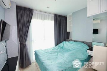 2-BR Condo at Rhythm Rangnam near BTS Victory Monument