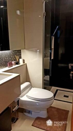 2-BR Condo at The Address Sukhumvit 28 near BTS Phrom Phong (ID 511442)