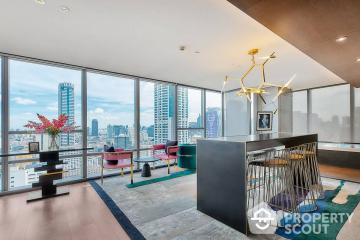 1-BR Condo at The Bangkok Sathorn near BTS Surasak