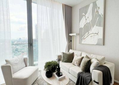 1-BR Condo at Kraam Sukhumvit 26 near BTS Phrom Phong