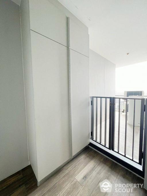 1-BR Condo at Kraam Sukhumvit 26 near BTS Phrom Phong