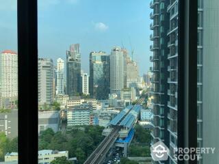 2-BR Condo at The Crest Sukhumvit 34 near BTS Thong Lor