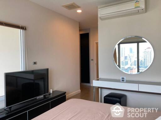 2-BR Condo at The Crest Sukhumvit 34 near BTS Thong Lor