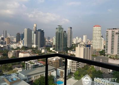 2-BR Condo at The Crest Sukhumvit 34 near BTS Thong Lor