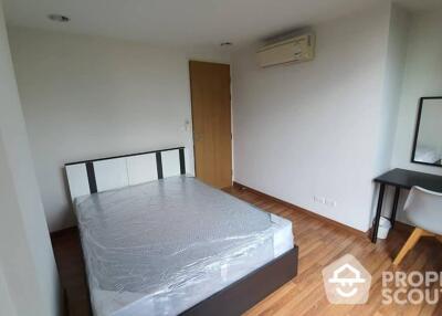 1-BR Condo at Zenith Place Sukhumvit 42 Condominium near BTS Ekkamai