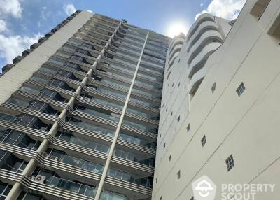 2-BR Condo at Sukhumvit Suite near BTS Nana