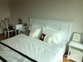 2-BR Condo at Via 31 near MRT Sukhumvit (ID 512684)