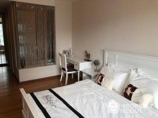 2-BR Condo at Via 31 near MRT Sukhumvit (ID 512684)