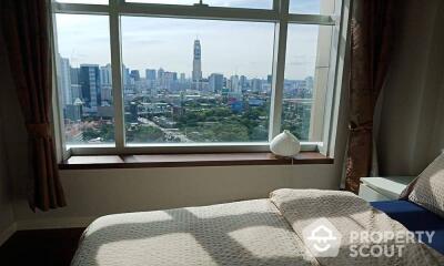 1-BR Condo at Circle Condominium near MRT Phetchaburi