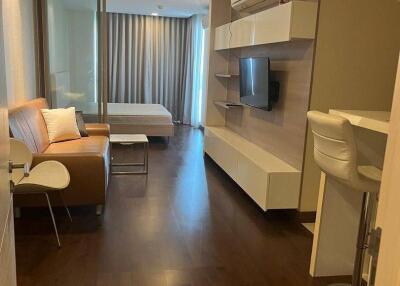 1-BR Condo at Liv @ 5 near BTS Nana