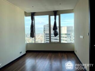 3-BR Condo at The Infinity Condominium near BTS Chong Nonsi