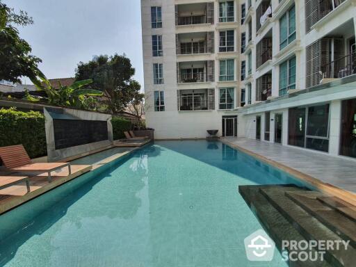 2-BR Condo at Maestro 39 near BTS Phrom Phong