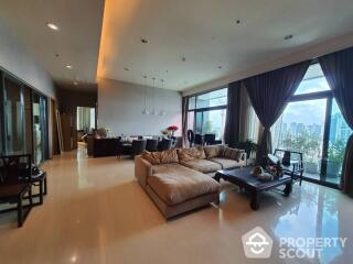 4-BR Condo at Parco Condominium near MRT Lumphini