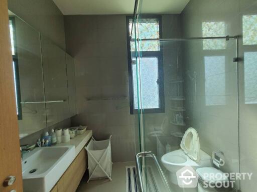 4-BR Condo at Parco Condominium near MRT Lumphini