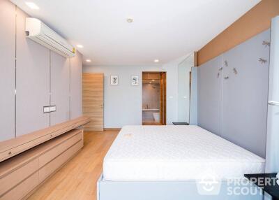 2-BR Condo at O2 Hip Condominium near BTS Phloen Chit