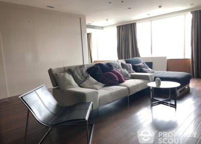 2-BR Condo at Eight Thonglor Residence Condominium near BTS Thong Lor