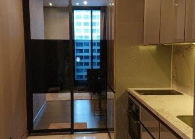 1-BR Condo at The Esse At Singha Complex near MRT Phetchaburi