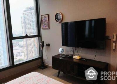 1-BR Condo at The Esse At Singha Complex near MRT Phetchaburi