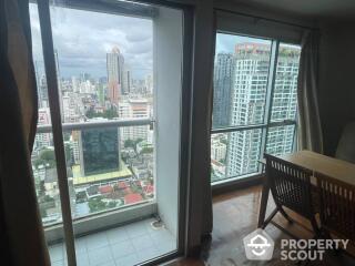 Studio Condo at Silom Suite Condominium near BTS Chong Nonsi