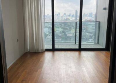 2-BR Condo at Banyan Tree Residences Bangkok Condominium near MRT Hua Lamphong