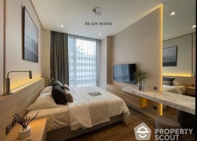 1-BR Condo at Muniq Langsuan near BTS Ratchadamri