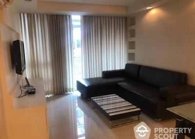 2-BR Condo at The Kris Ratchada 17 near MRT Sutthisan