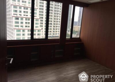 Office Space for Rent in Khlong Toei Nuea