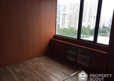 Office Space for Rent in Khlong Toei Nuea