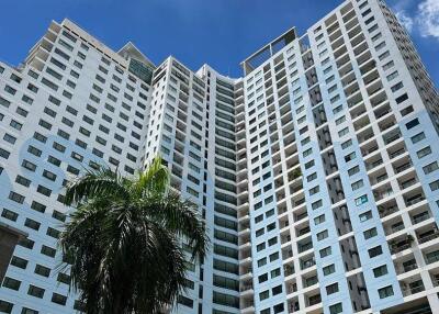 2-BR Condo at Supalai Premier Place Asok near MRT Phetchaburi