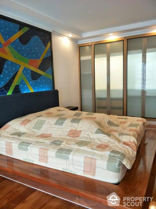 2-BR Condo at Avenue 61 Condominium near BTS Thong Lor