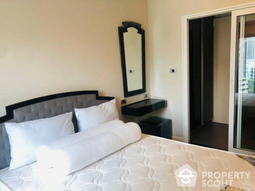 1-BR Condo at The Crest Sukhumvit 34 near BTS Thong Lor