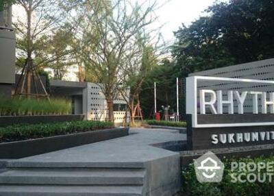 1-BR Condo at Rhythm Sukhumvit 42 near BTS Ekkamai