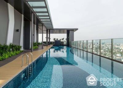 1-BR Condo at Rhythm Sukhumvit 42 near BTS Ekkamai