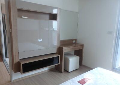 1-BR Condo at Rhythm Sukhumvit 50 near BTS On Nut