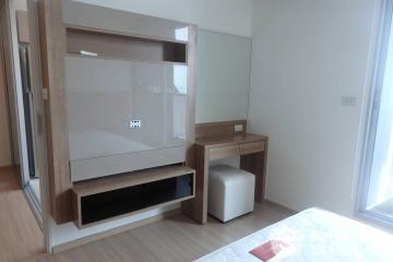 1-BR Condo at Rhythm Sukhumvit 50 near BTS On Nut