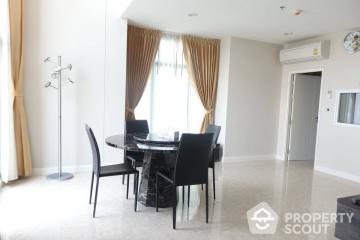 2-BR Condo at The Crest Sukhumvit 34 near BTS Thong Lor