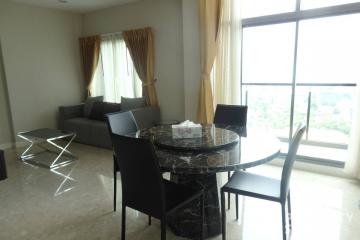 2-BR Condo at The Crest Sukhumvit 34 near BTS Thong Lor