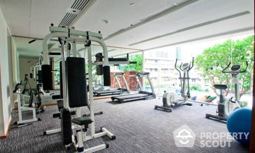 1-BR Condo at Wind Sukhumvit 23 near BTS Asok