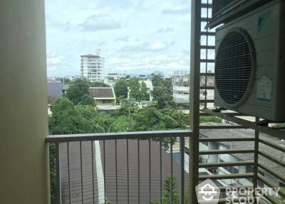 1-BR Condo at Hive Sukhumvit 65 near BTS Ekkamai