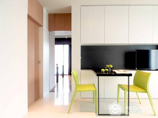 1-BR Condo at Le Cote Sukhumvit 14 near BTS Asok