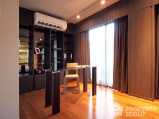 1-BR Condo at Le Cote Sukhumvit 14 near BTS Asok