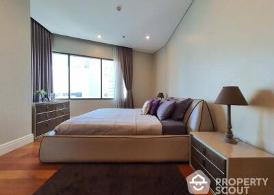 1-BR Condo at Bright Sukhumvit 24 Condominium near MRT Queen Sirikit National Convention Centre