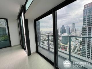 2-BR Condo at Tait Sathorn 12 near BTS Chong Nonsi