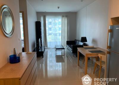 1-BR Condo at Circle Condominium near MRT Phetchaburi