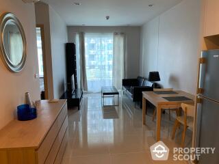 1-BR Condo at Circle Condominium near MRT Phetchaburi